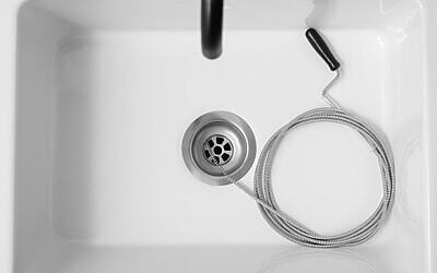 Blocked drain: signs, causes and how to fix the problem